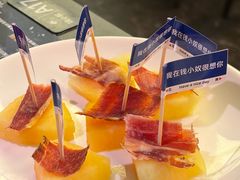 -钱小奴海鲜自助黑金店(杭州滨江龙湖店)