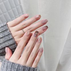 -悦指间美甲美睫