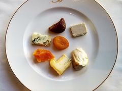 -Epicure