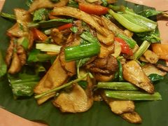 -云海肴·汽锅鸡·云南菜(天山百盛优客店)