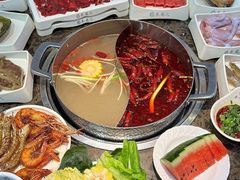 -来龍儿鲜切牛肉自助老火锅