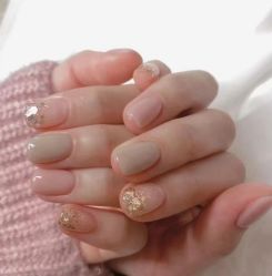 -悦指间美甲美睫