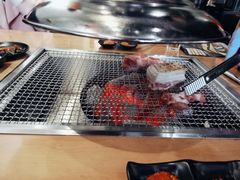 -肉甲韩国木炭烤肉(新壹街1店)