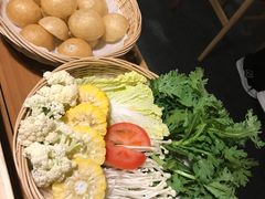 -十二舍·湯物素煮(江泰潤政店)