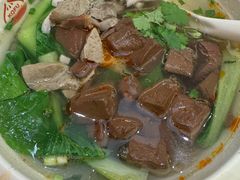 鸭血粉丝-口福汤包馆(融汇店)