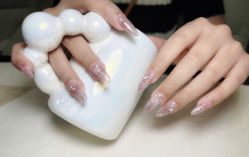 -槿里日式美甲工作室