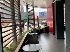 大堂-麦当劳(新新大道岗丰店)