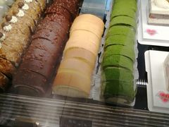 -Dough&Joe团憩(瑞虹天地月亮湾店)