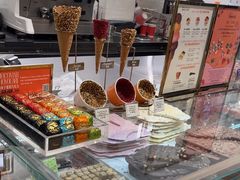 -VENCHI 闻绮(上海佛罗伦萨小镇店)