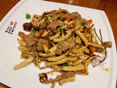 菌香牛柳-云隐小厨·传统大理美食(复兴路店)