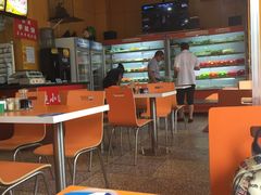 用餐区-良宏快餐店(南开店)