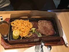 -必胜客(兴隆店)