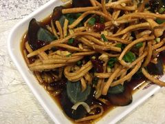 -巴厘龙虾·榜首油焖大虾(洞庭·艺术洋房店)