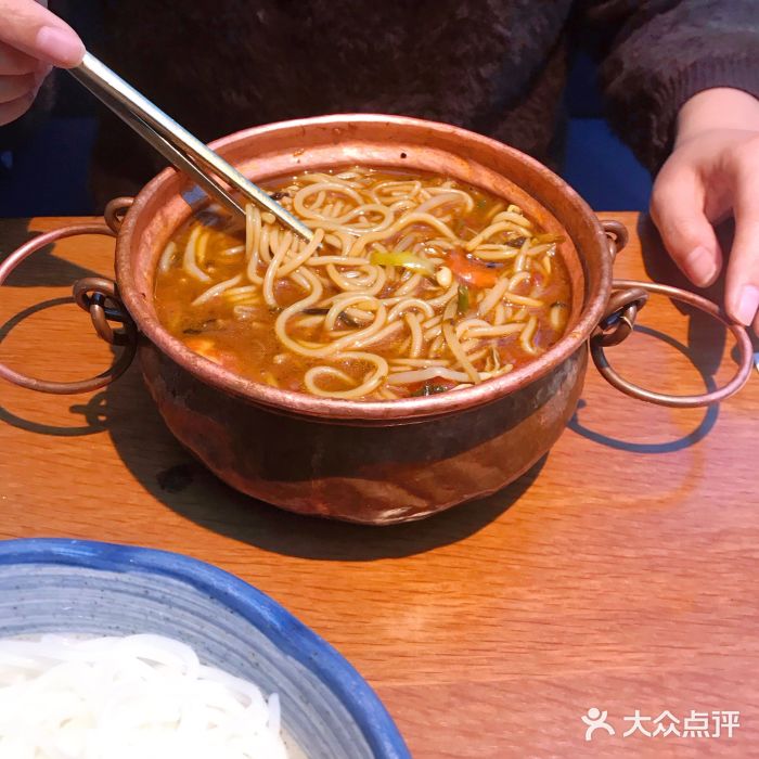 雀舞·私食(凯德店)小铜锅烧米线图片