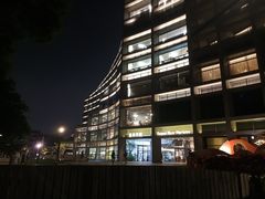 -诚品(信义店)