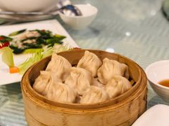 蟹粉小笼包-上海年代·浙菜家烧·小海鲜(水上东路店)