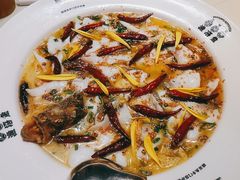 -渔语鱼酸菜鱼新川菜(来福士店)