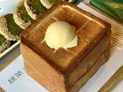 -绿茶餐厅(龙井船宴· 品牌总店)