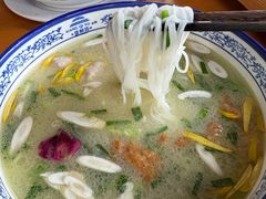 -香麒园·过桥米线·南湖雅宴