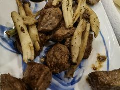 铁板煎牛肉-红叶日料·放题·海胆·定食(星海店)