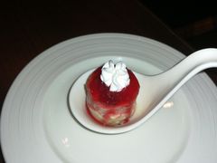 -恰餐厅及酒吧 CHAR Bar & Grill (北京丽都皇冠假日店)