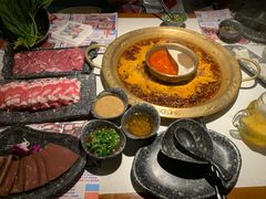 -哥老官重庆美蛙鱼头(五角场合生汇店)