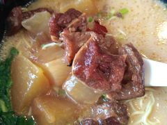 -百事佳烧鸭牛腩(上海虹桥站店)