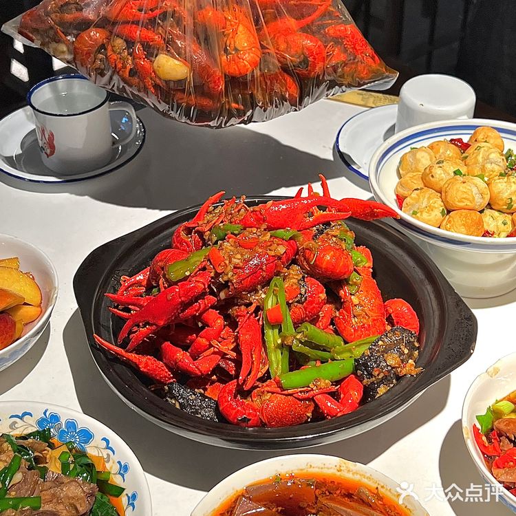 苏州文和友｜居然还有没吃过臭豆腐口味虾🦞