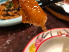 老油条的鱼香肉丝-新白鹿餐厅(爱琴海购物中心店)