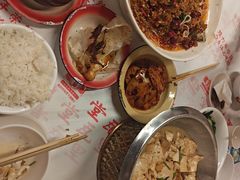 -堂瓦里·33年传统赣菜(第一街区店)