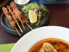 土耳其烤鸡肉串-香格里拉鱼跃地中海西餐厅·牛排披萨