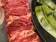 -楠小云·云南鲜菌·鲜牛自助火锅(九眼桥店)