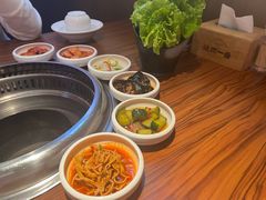 -烧肉一番·新韩式炭火烤肉(大岭山店)