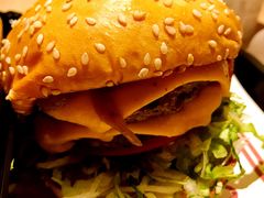 -The Habit Burger Grill 哈比特汉堡(复兴soho店)