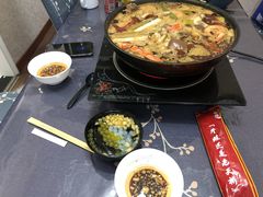 -老天桥蛙炉火锅(姑苏总店)