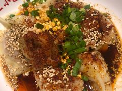 -八二小区抄手(龙湖上城天街店)