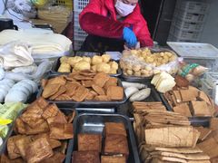 -七宝蔬菜农副产品综合交易市场-停车场