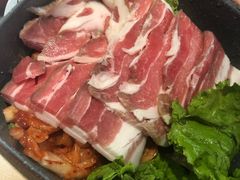 特色泡菜五花肉-新石器烤肉(百联川沙店)