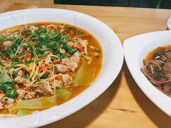 -自贡盐帮菜·玩辣餐厅(樱花园西街店)