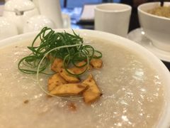 荔湾艇仔粥-丽的面家(多宝路店)