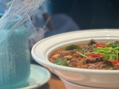 -草窝烤鸭·新京菜(振华广场店)