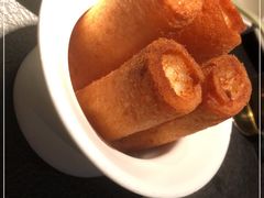 -蝴蝶里·粤菜·点心(滨江龙湖店)