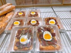 -分子跳动鲜活面包(五一大道店)