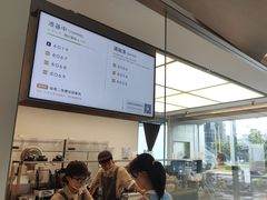 -喜茶(上海北外滩来福士店)