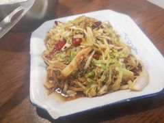酸包菜炒牛百叶-湘春酒家·1989(湘春路店)