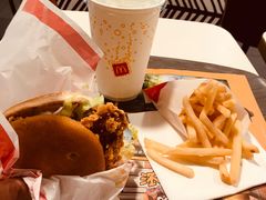 -麦当劳(中山八路店)