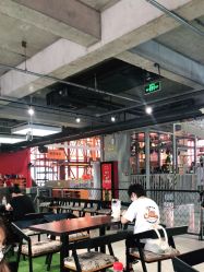 -嗨翻Hi-Fun竞技主题乐园·蹦床团建生日聚会(五棵松华熙店)