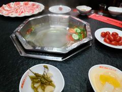 -辣川婆鲜肉自助串串香(三台子店)