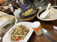 -缘来聚·徽菜名店(黄山宏村店)