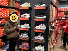 -NIKE上海青浦优选体验店